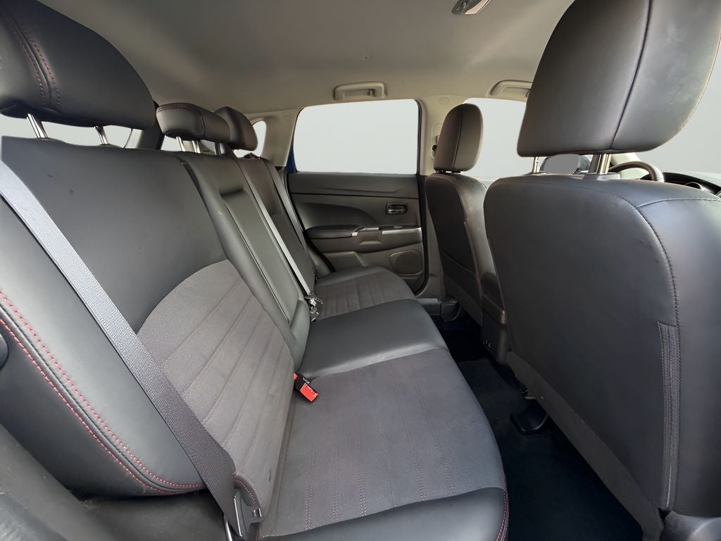 2024 Mitsubishi Outlander Sport SE