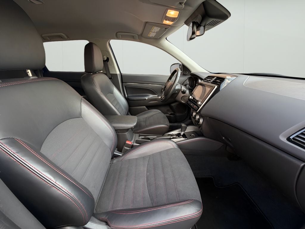 2024 Mitsubishi Outlander Sport SE