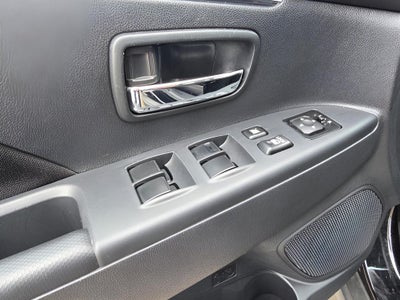 2025 Mitsubishi Outlander Sport ES