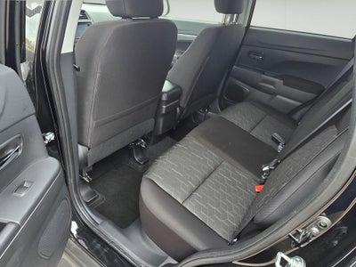 2025 Mitsubishi Outlander Sport ES