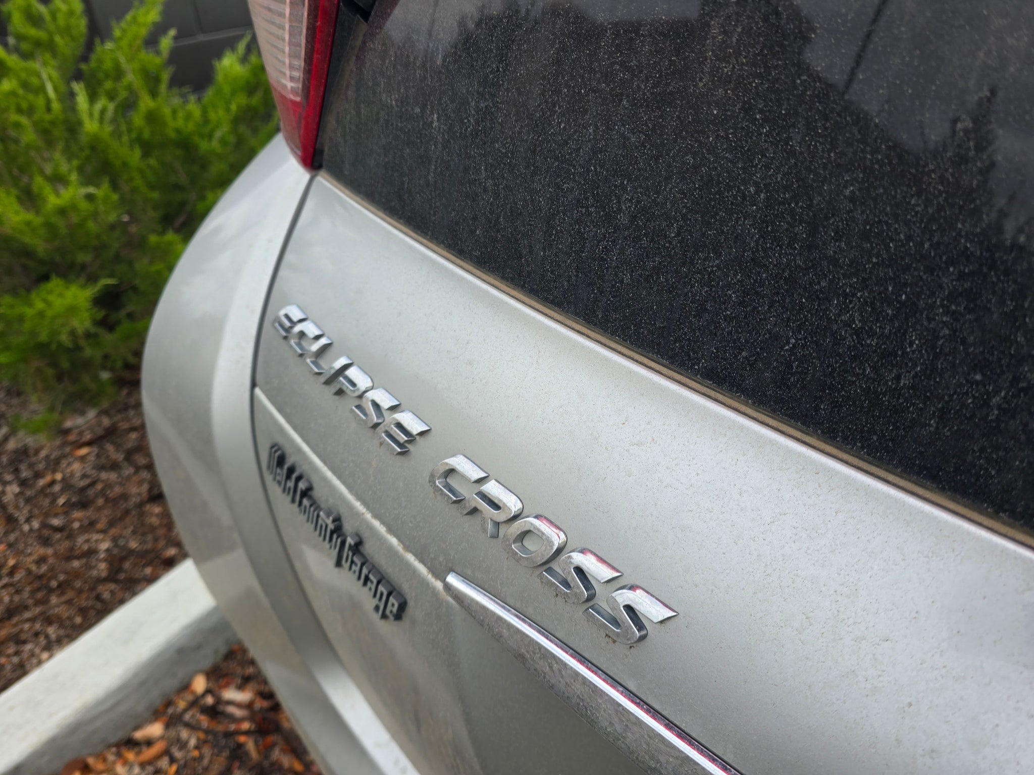 2020 Mitsubishi Eclipse Cross SE