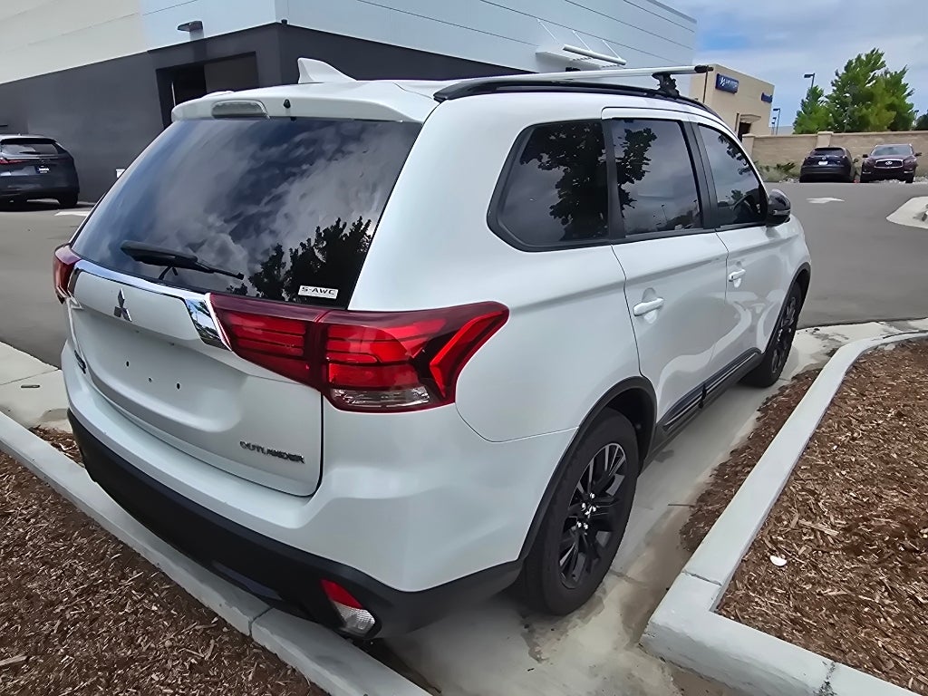 2018 Mitsubishi Outlander LE