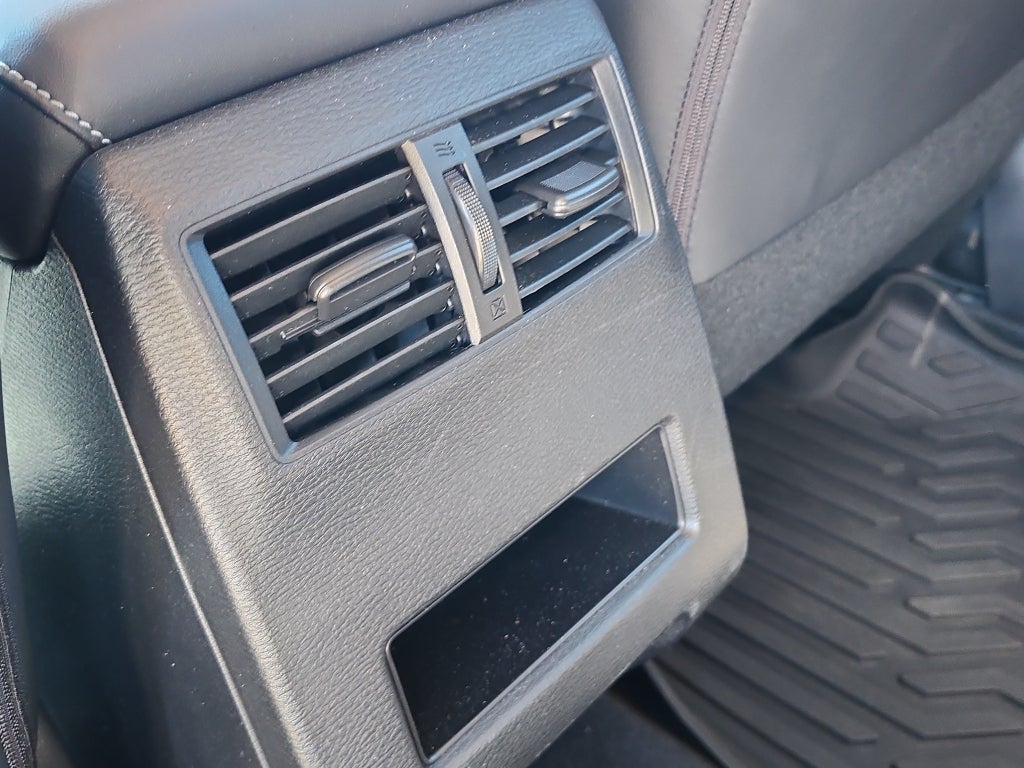 2022 Mitsubishi Outlander Black Edition