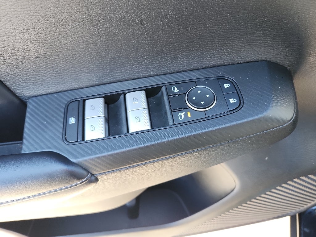 2022 Mitsubishi Outlander Black Edition