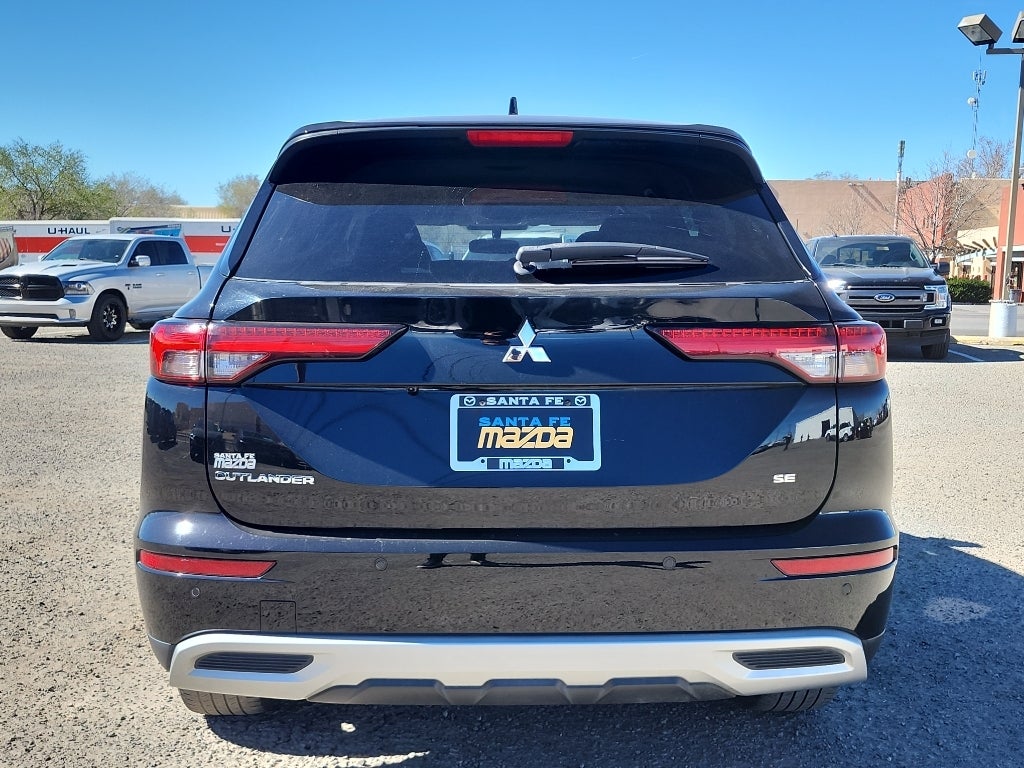 2022 Mitsubishi Outlander Black Edition