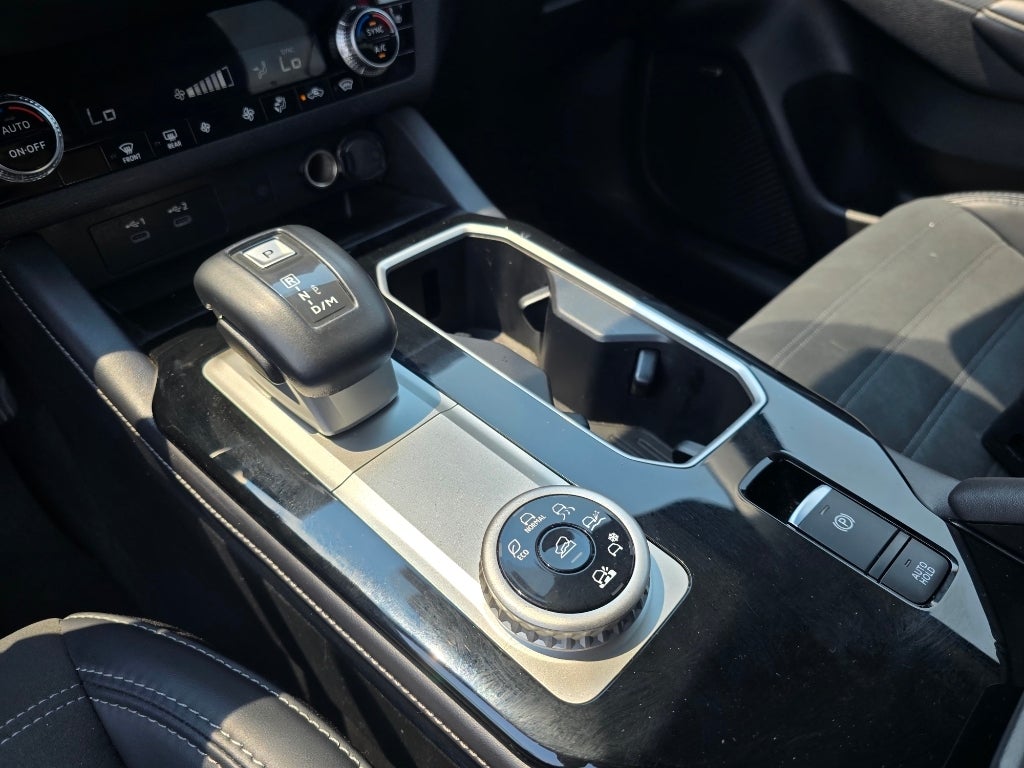 2025 Mitsubishi Outlander Trail Edition