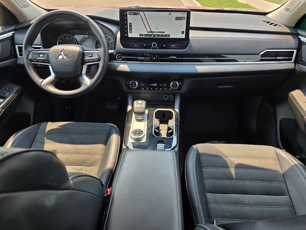 2025 Mitsubishi Outlander Trail Edition