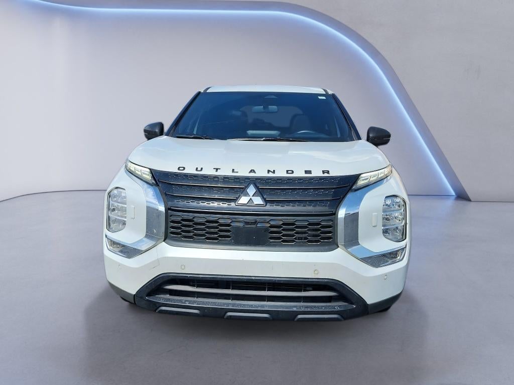 2024 Mitsubishi Outlander SE Black Edition w/Pano Roof