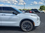2024 Mitsubishi Outlander SE Black Edition w/Pano Roof