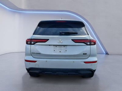 2024 Mitsubishi Outlander SE Black Edition w/Pano Roof