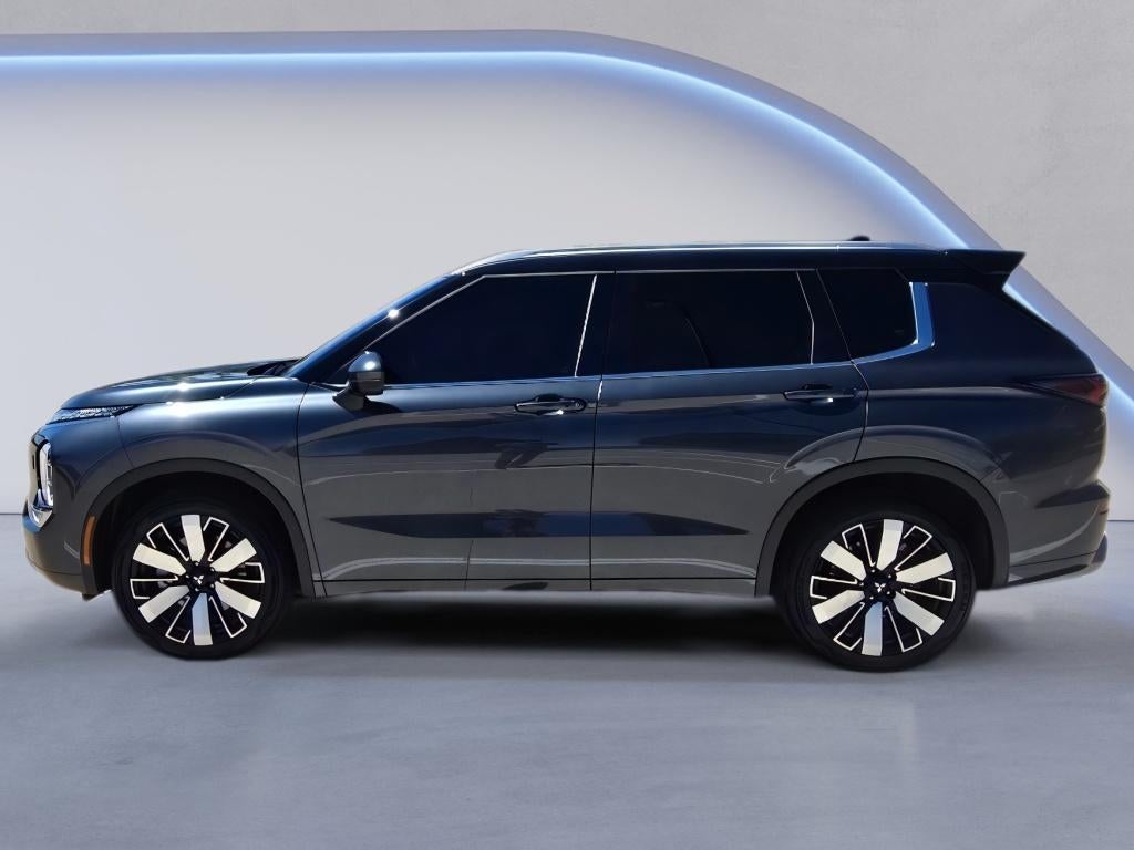 2026 Mitsubishi Outlander Black Edition