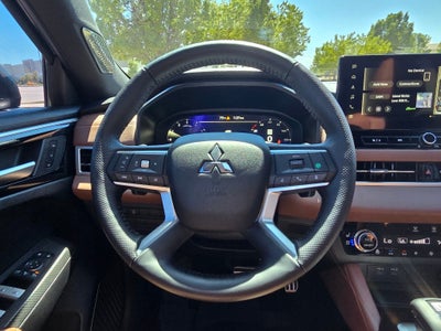 2026 Mitsubishi Outlander Black Edition