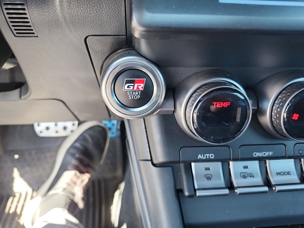 2025 Toyota GR86 Premium