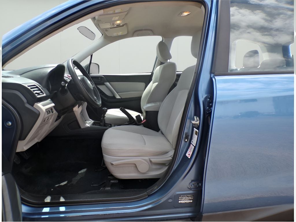 2016 Subaru Forester 2.5i