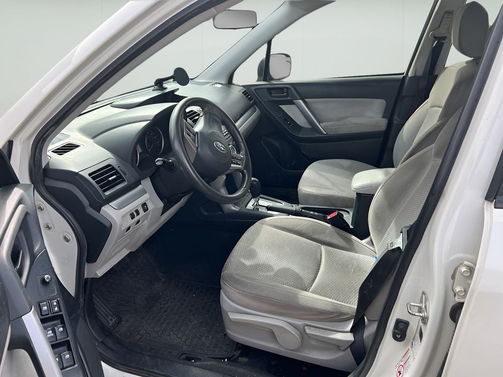 2015 Subaru Forester 2.5i