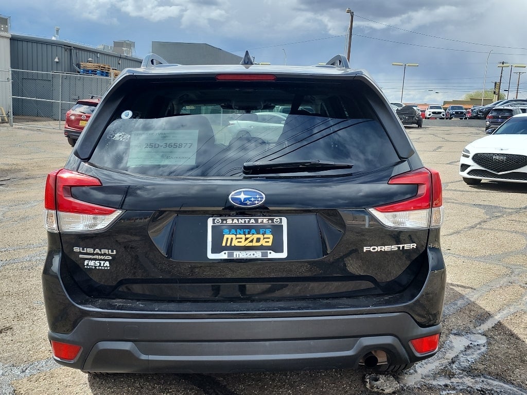 2022 Subaru Forester Premium