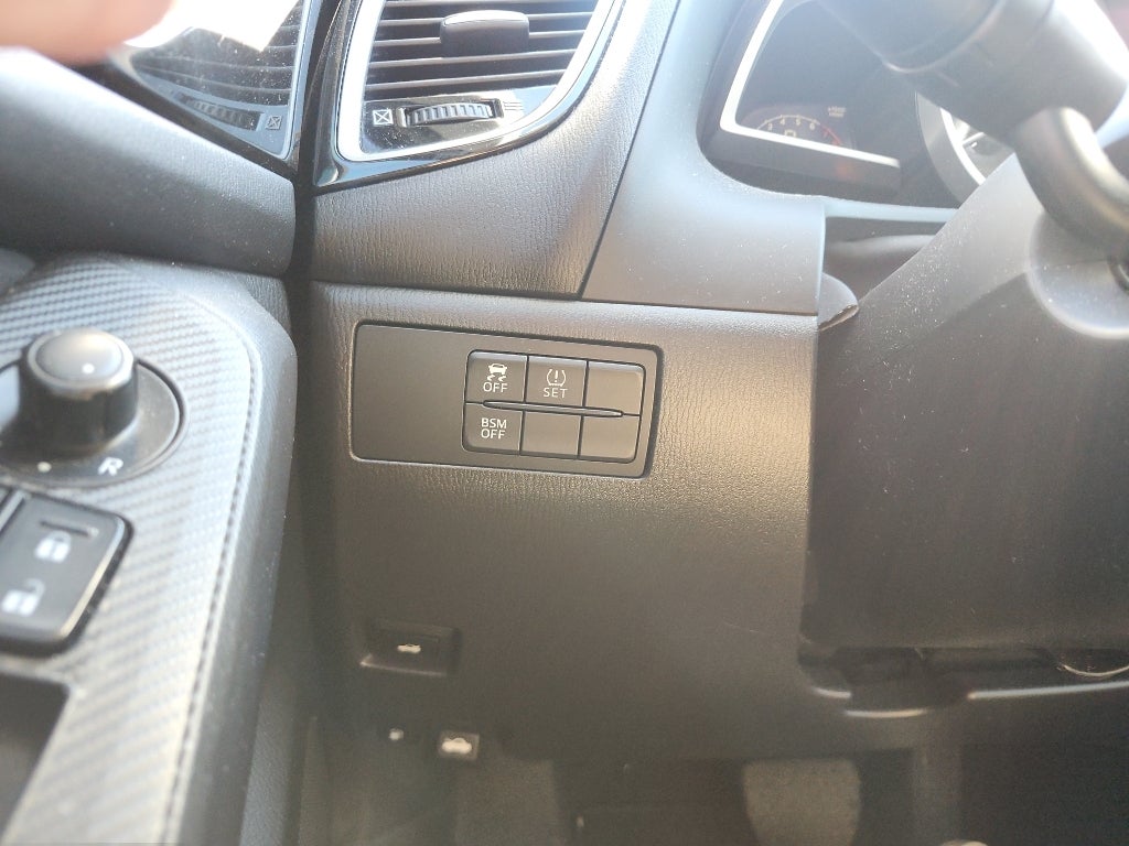2016 Mazda Mazda3 i Touring