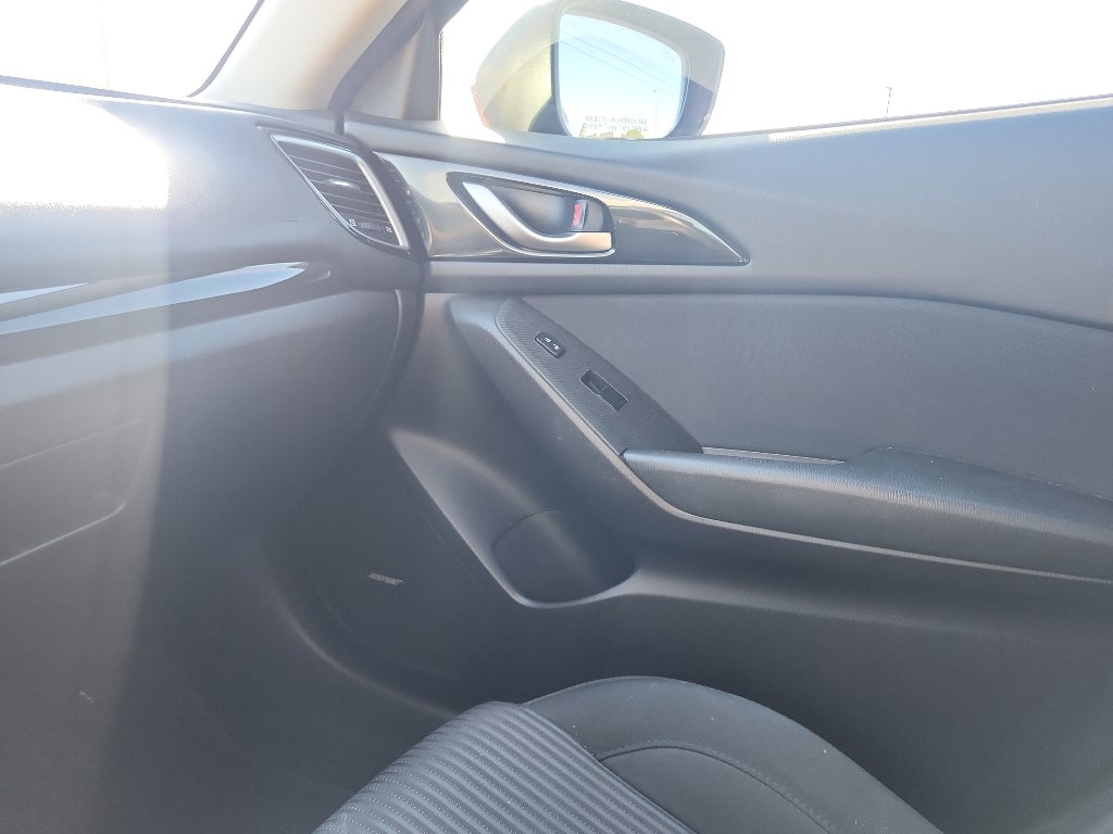 2016 Mazda Mazda3 i Touring