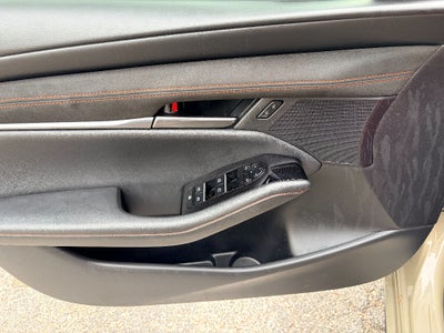 2024 Mazda Mazda3 Hatchback 2.5 Carbon Turbo