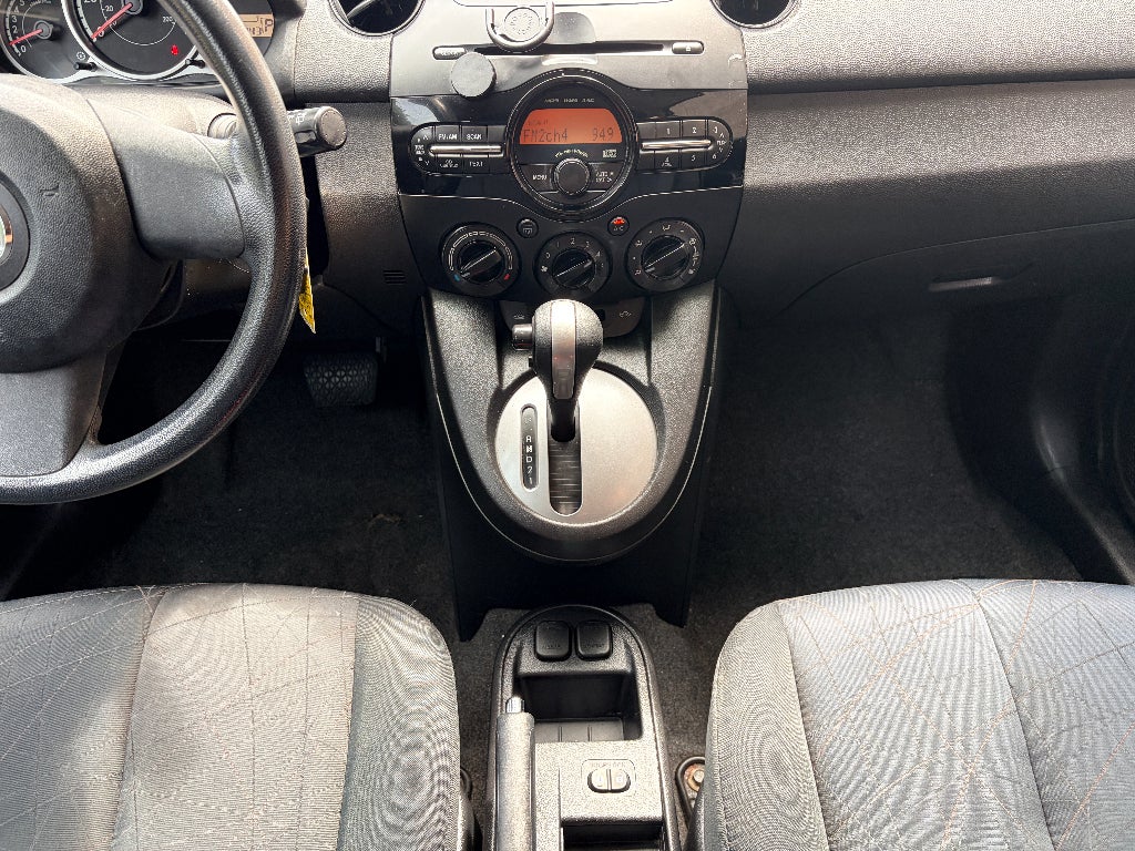 2014 Mazda Mazda2 Sport