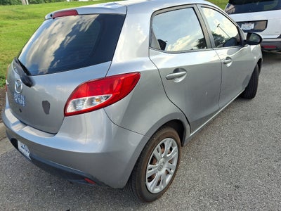 2014 Mazda Mazda2 Sport