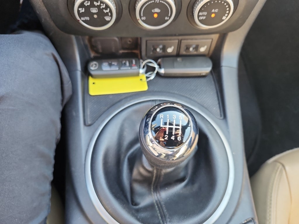 2010 Mazda Mazda MX-5 Miata Base