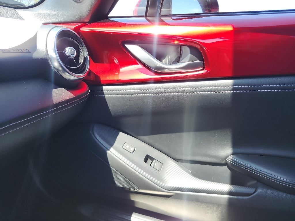 2025 Mazda Mazda MX-5 Miata RF Grand Touring