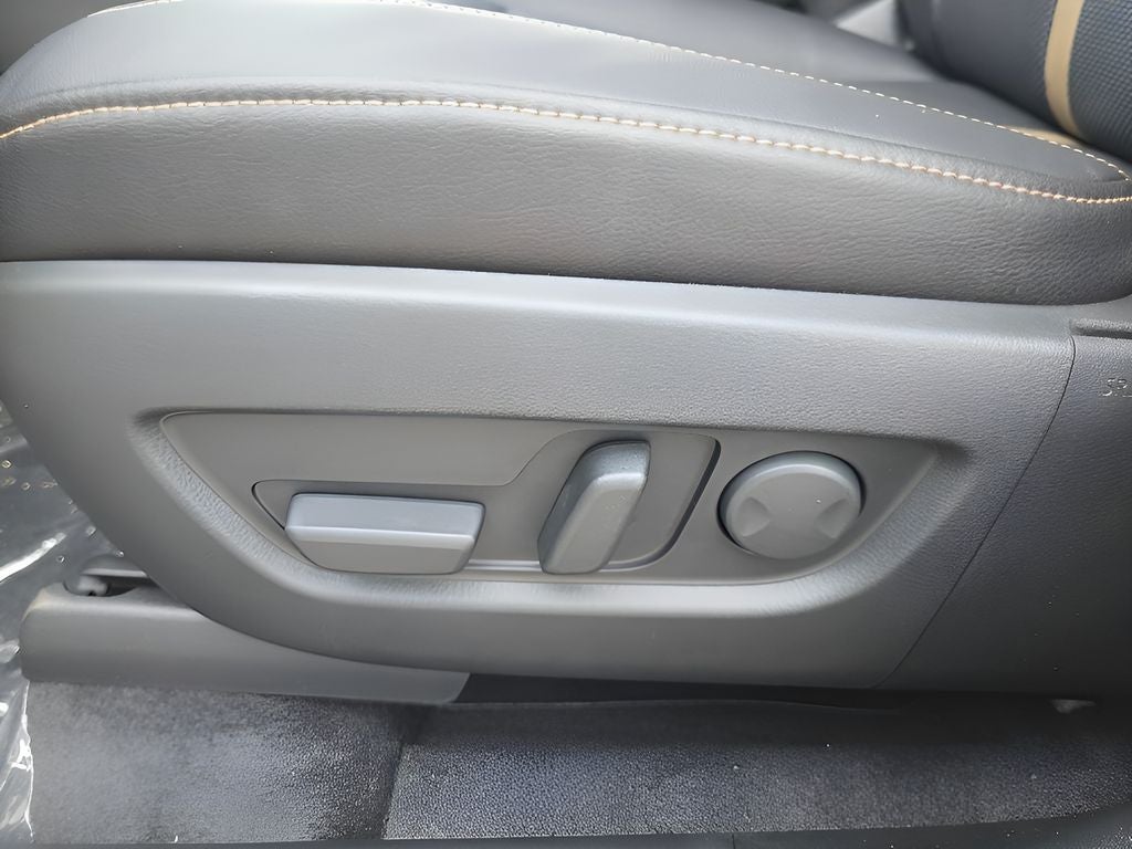 2025 Mazda Mazda CX-70 PHEV Premium Plus Package