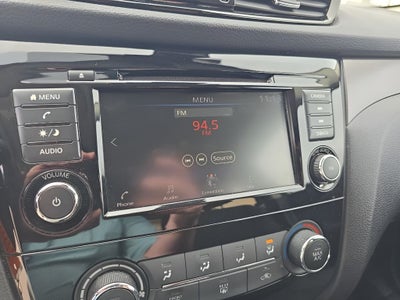 2022 Nissan Rogue Sport SV