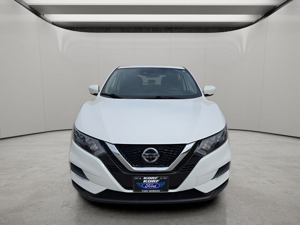 2022 Nissan Rogue Sport SV