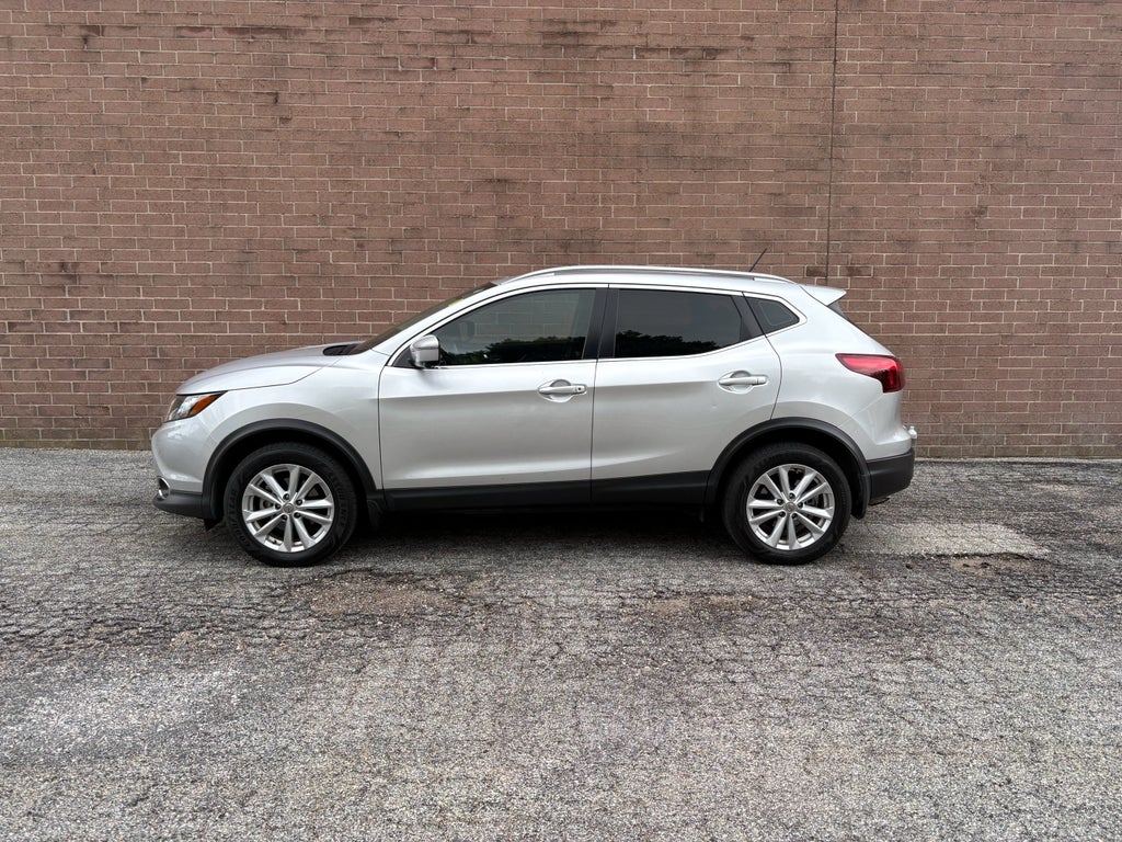 2017 Nissan Rogue Sport SV