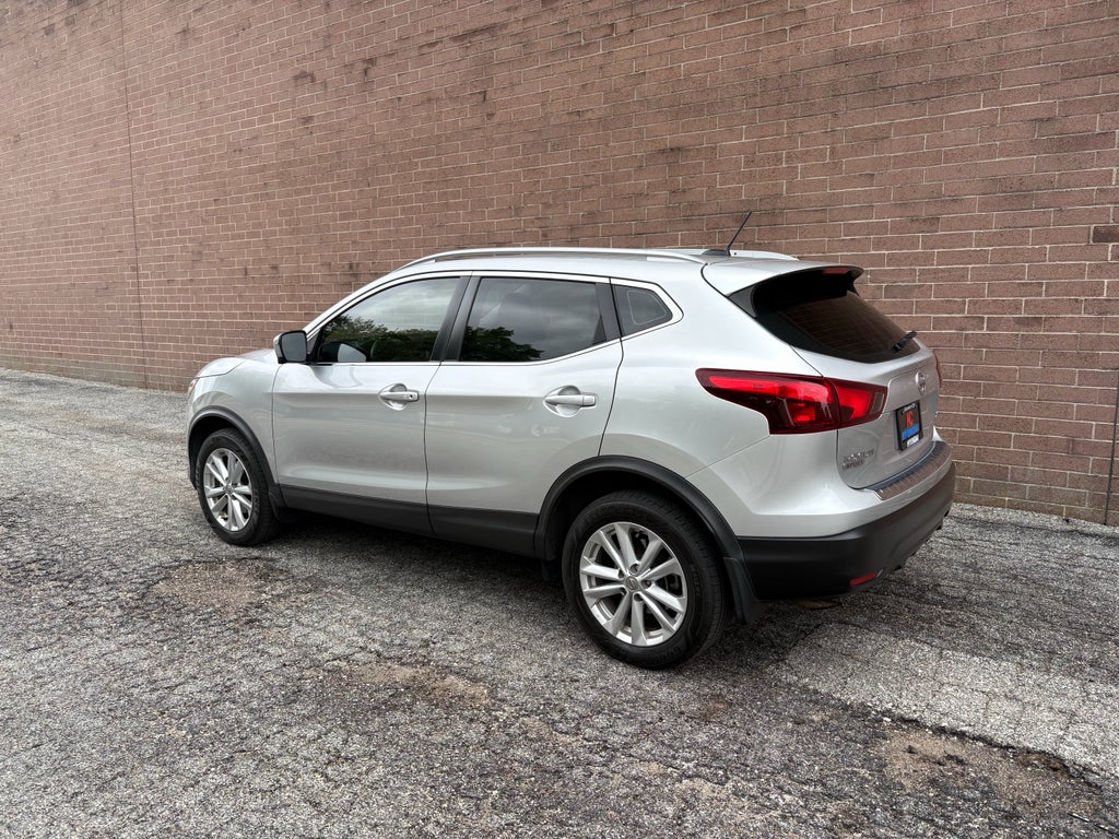 2017 Nissan Rogue Sport SV
