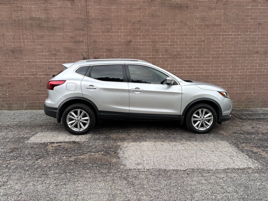 2017 Nissan Rogue Sport SV