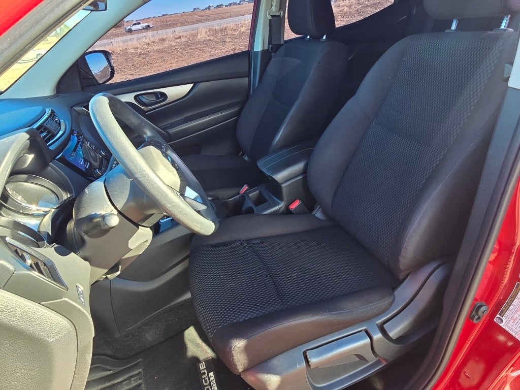 2017 Nissan Rogue Sport S