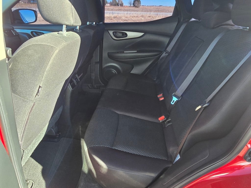 2017 Nissan Rogue Sport S