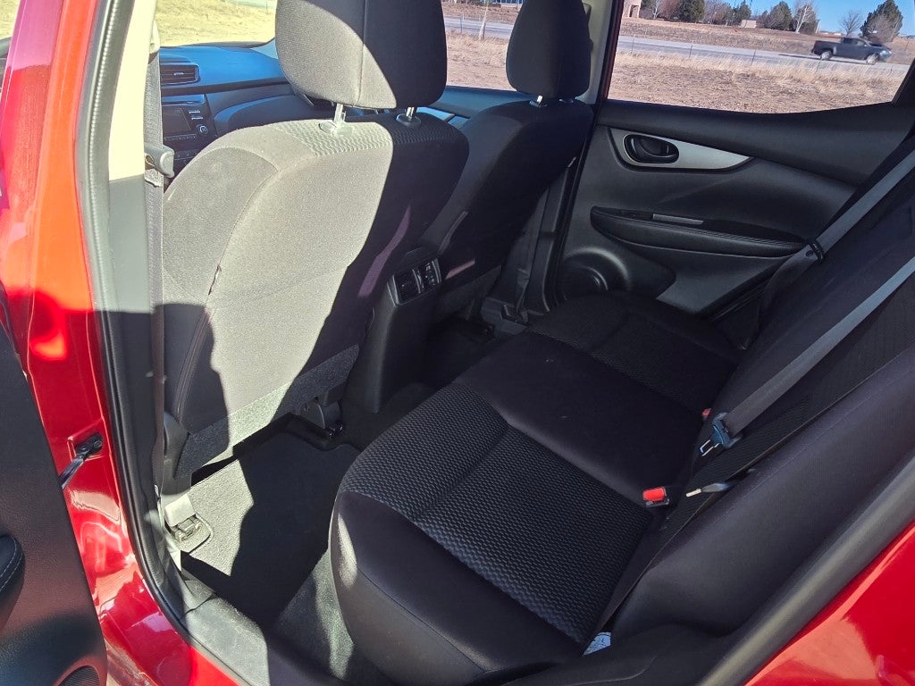 2017 Nissan Rogue Sport S