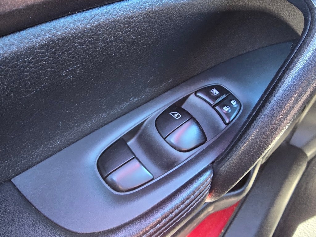 2017 Nissan Rogue Sport S