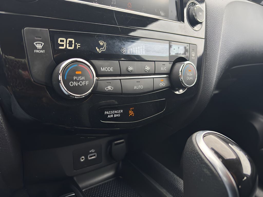 2022 Nissan Rogue Sport SL