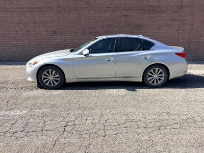 2015 INFINITI Q50 Premium