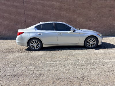 2015 INFINITI Q50 Premium
