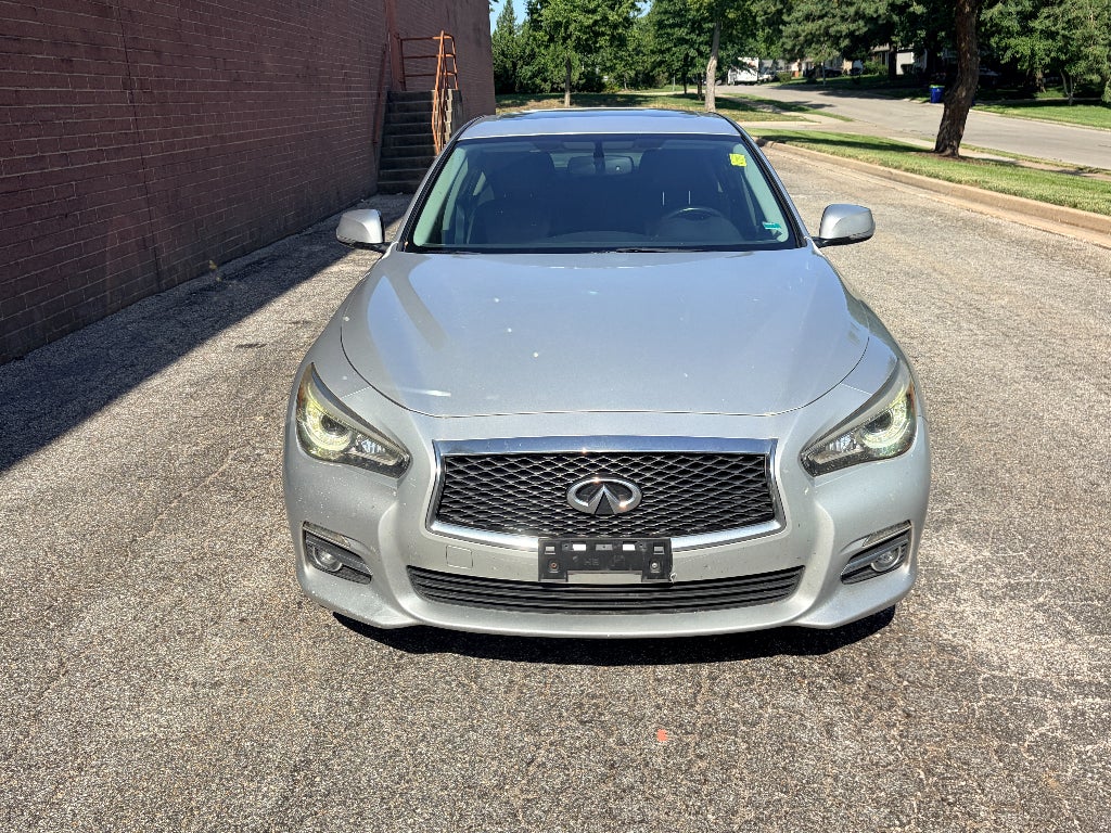 2015 INFINITI Q50 Premium
