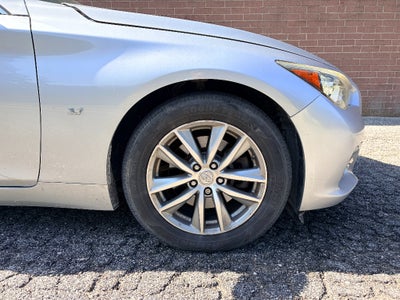 2015 INFINITI Q50 Premium