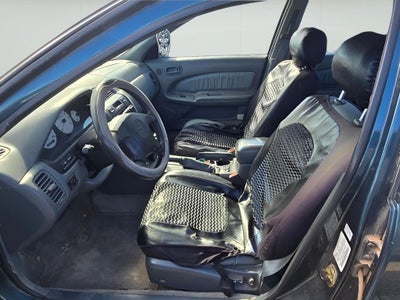 1999 Nissan Maxima Base