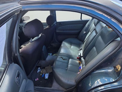 1999 Nissan Maxima Base