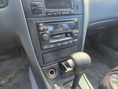 1999 Nissan Maxima Base