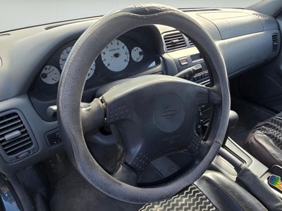 1999 Nissan Maxima Base