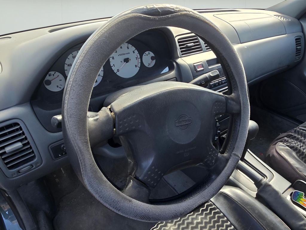 1999 Nissan Maxima Base