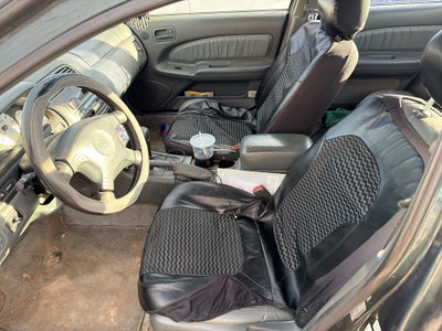 1999 Nissan Maxima Base