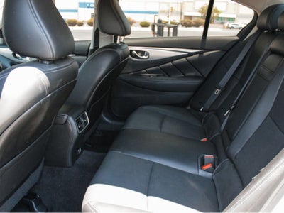 2023 INFINITI Q50 LUXE