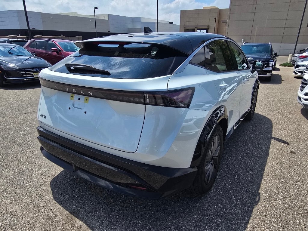 2025 Nissan ARIYA ENGAGE